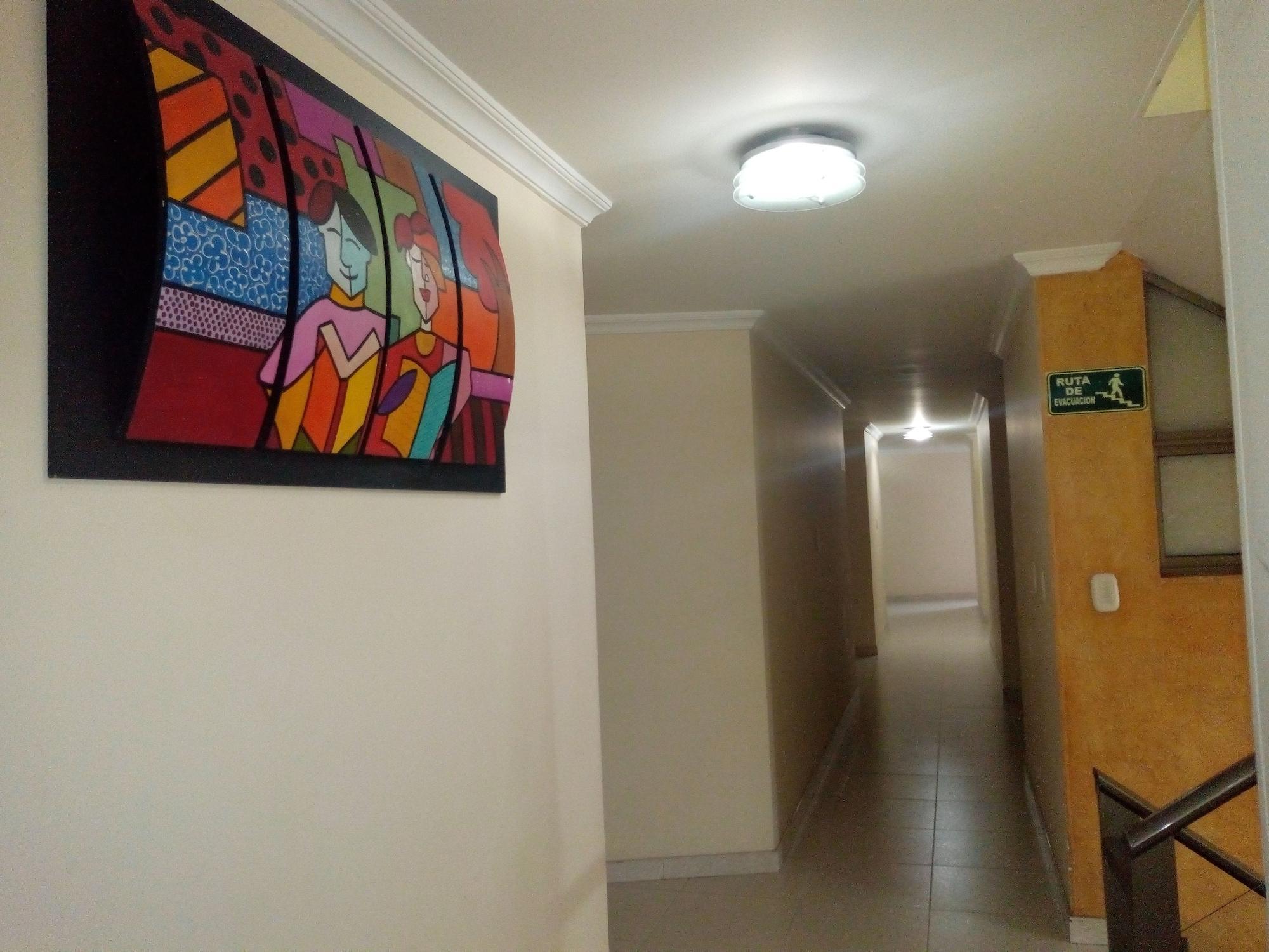 Hotel Ayenda Normandy ボゴタ エクステリア 写真